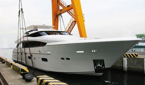 Image for article Horizon’s 'Andrea VI' completes sea trials ahead of FLIBS debut